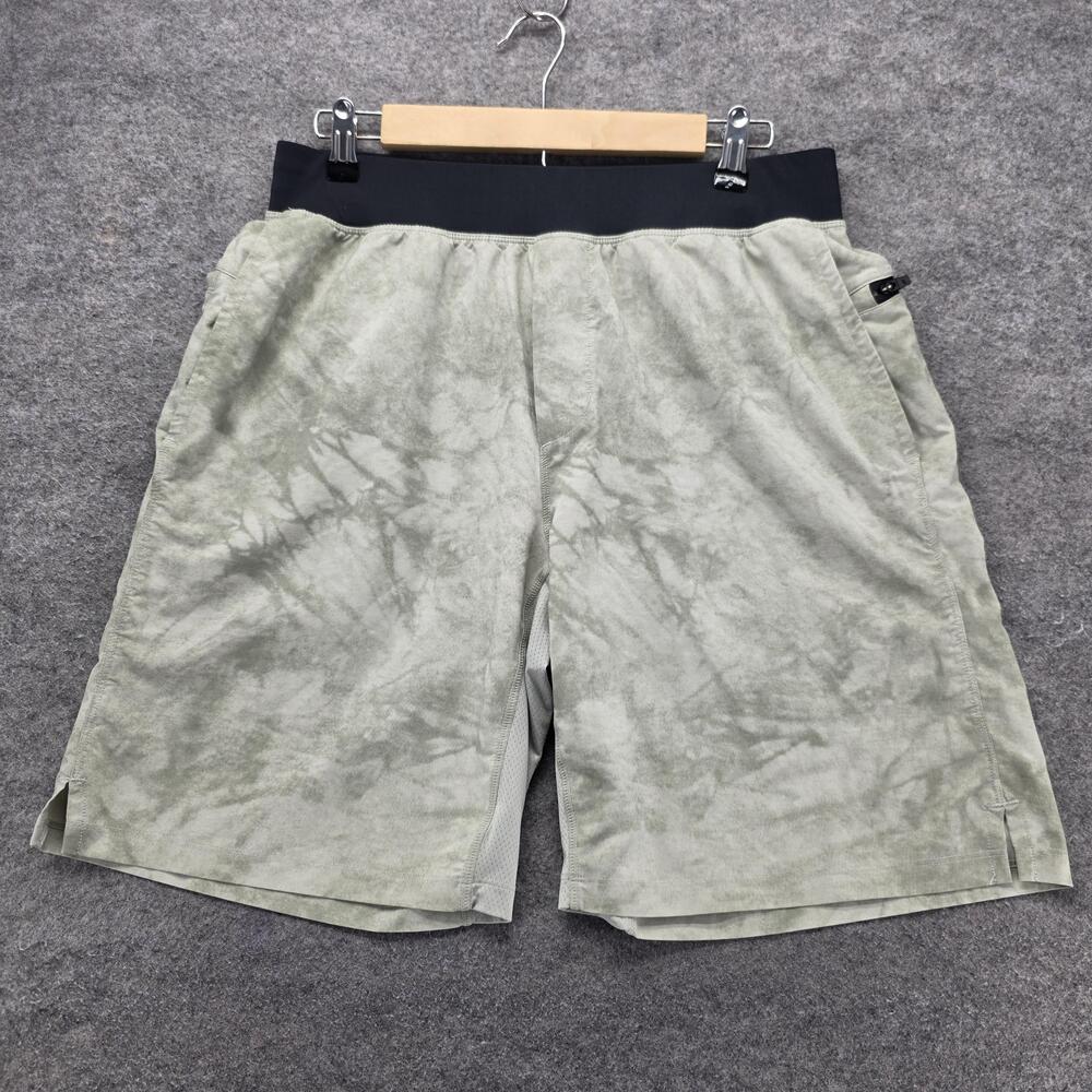 Fabletics Shorts Mens M Green Athletic 9 Inseam Pockets Elastic Waist Lined